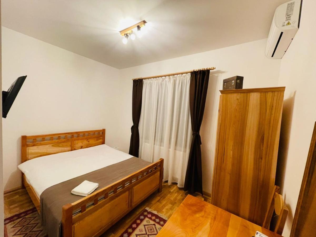 Hotel Domeniul Bondarelului Ocolisu Mic Esterno foto