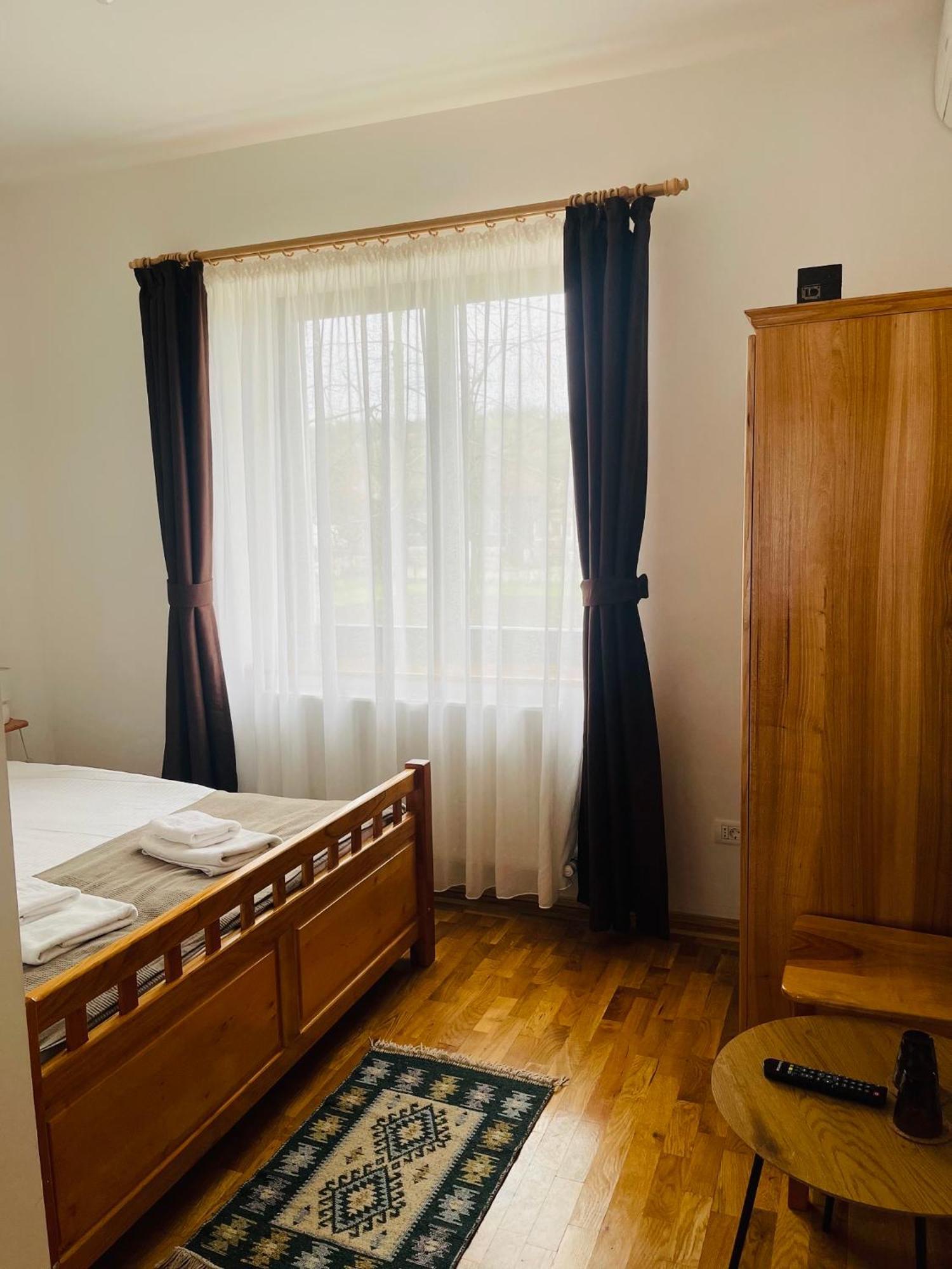 Hotel Domeniul Bondarelului Ocolisu Mic Esterno foto